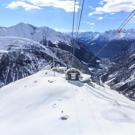 Casa Giardini In Dolonne - Happy Apartment Courmayeur